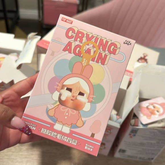 Crying Again Super Secret Blonde Baby PopMart CryBaby - Picture 9 of 9
